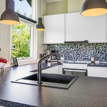 Ferienhaus Bryti - 500m From The Sea By Interhome Hals